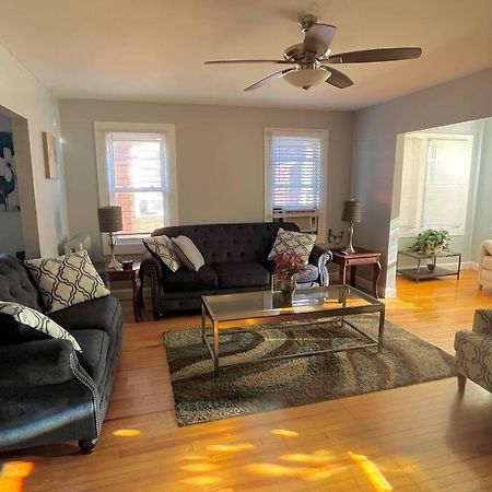 Three Bed One Bath Apt 25 Mins To Nyc Belleville Екстер'єр фото